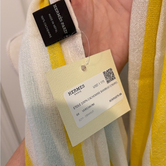 NWT Hermes Yellow and Green  cashmere bamboo striped Scarf - Picture 6 of 9